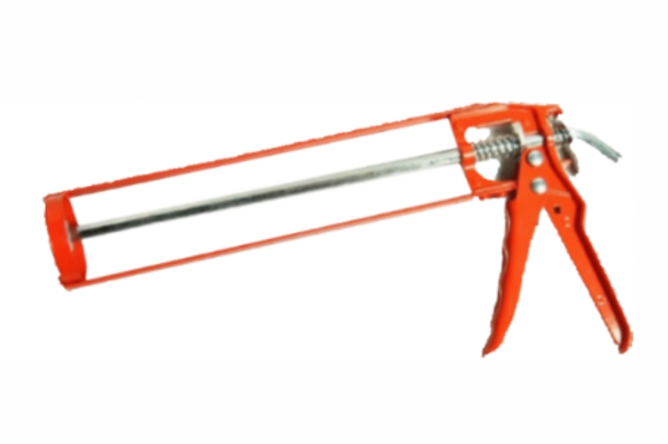 CAULKING GUN 1