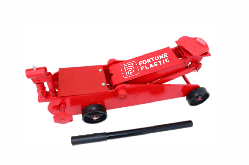 HYDRAULIC JACK 2